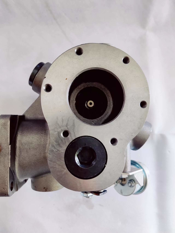 4RZG75.730000 JP60A Turbocompressor para motor 4A3L-23 Tamanho padrão e transporte TNT DHL EMS