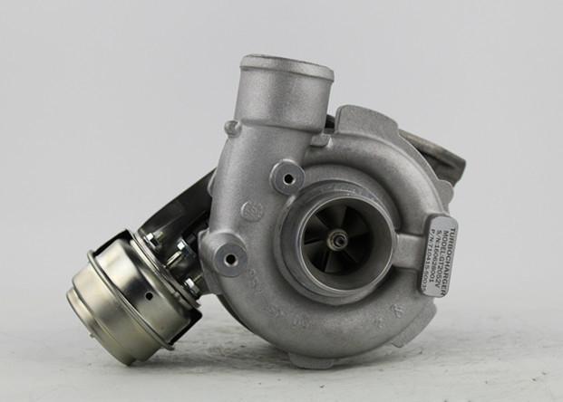 Turbocompressor 710415-5003S de GT2052V, 710415-0001,710415-0003,77814359,7780199D, 860049   para BMW com o motor de M57D E39